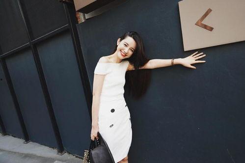 吃瓜美女网红,揭秘吃瓜美女网红的网红之路