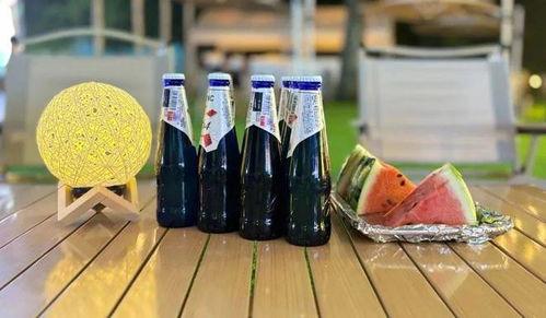 吃瓜喝啤酒,吃瓜喝啤酒，畅享清凉时光