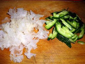 雪花吃憨瓜,一场甜蜜的奇幻之旅