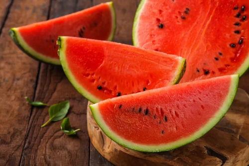 果果认字吃瓜,吃瓜也能学知识