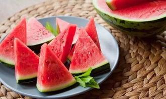 地产吃瓜,揭秘吃瓜群众的视角