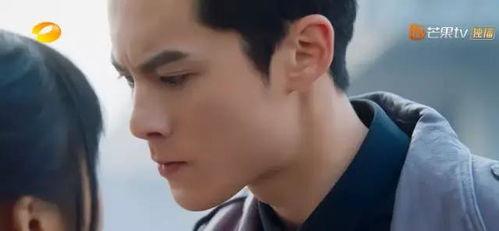 吃瓜吃自己身上的小说